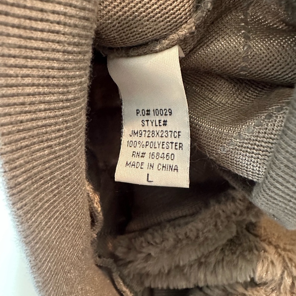 Chance or Fate Olive Quilted Sweater - Picture 5 of 5